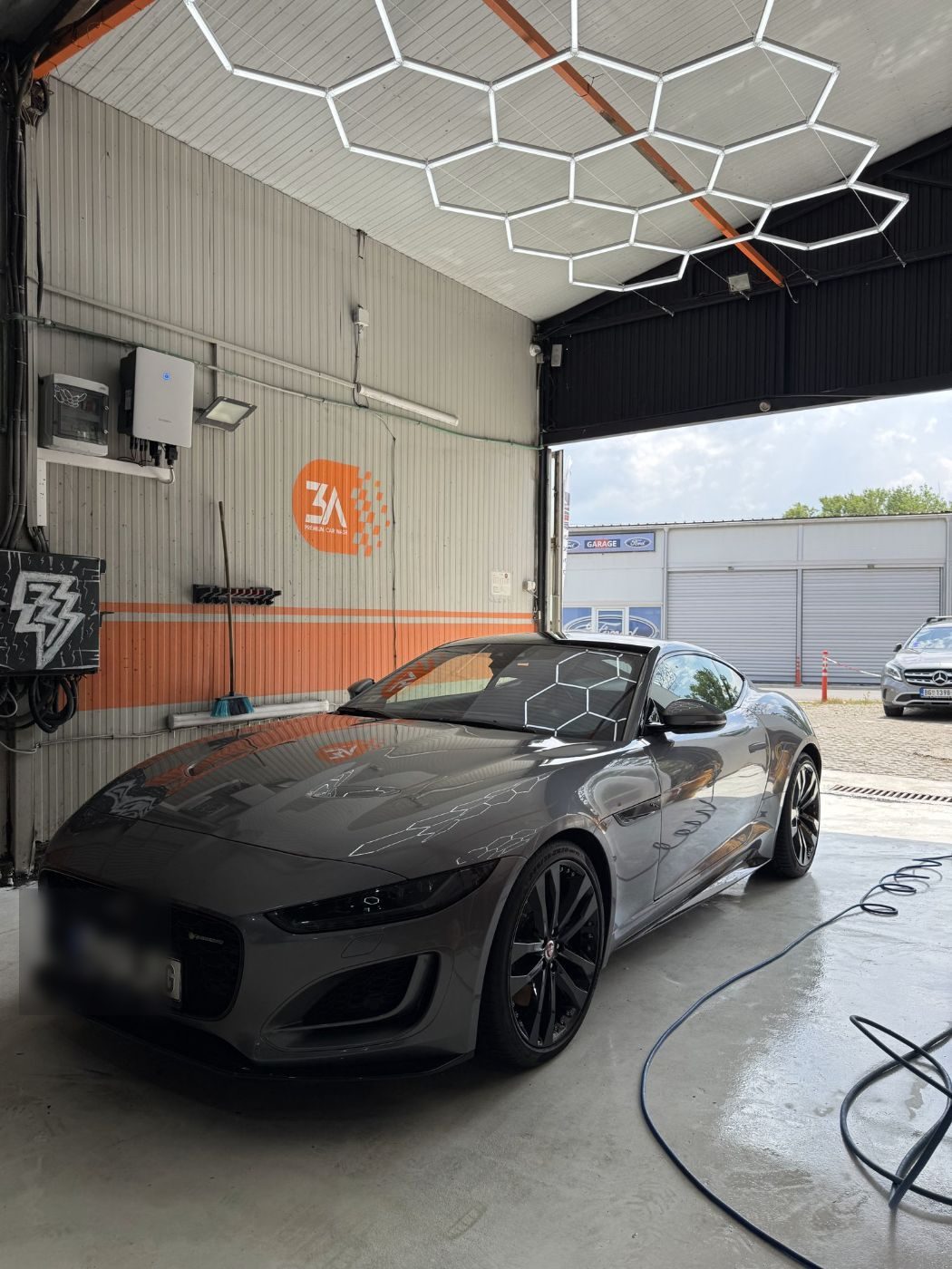 Jaguar F-Type u 3A detailing studiju